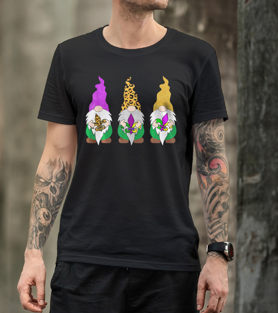 Mardi Gras Festival Colors Glitter Leopard Pattern Gnomes With Fleur-de-Lis T-Shirt