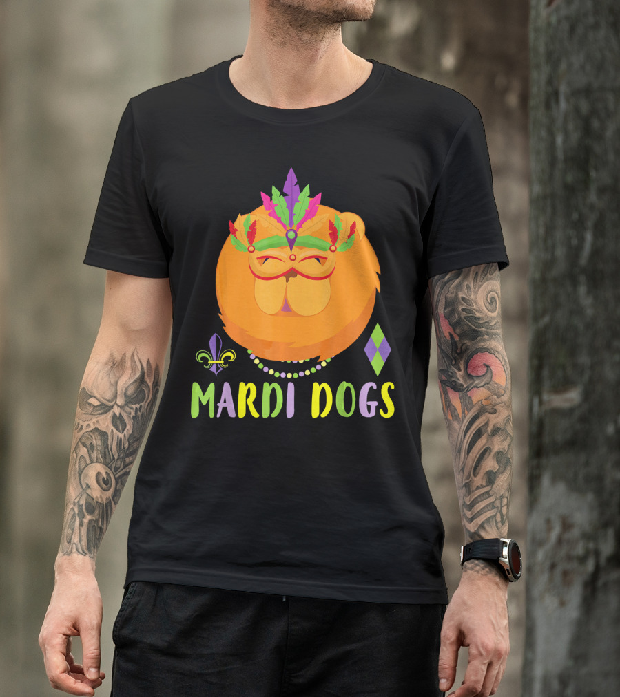 Mardi Dogs Chow Chow Costume With Beads And Mardi Gras Mask T-Shirt