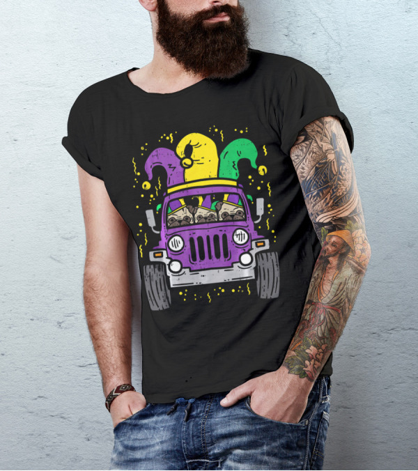Mardi Gras Jester Pug Dogs In Purple Car T-Shirt