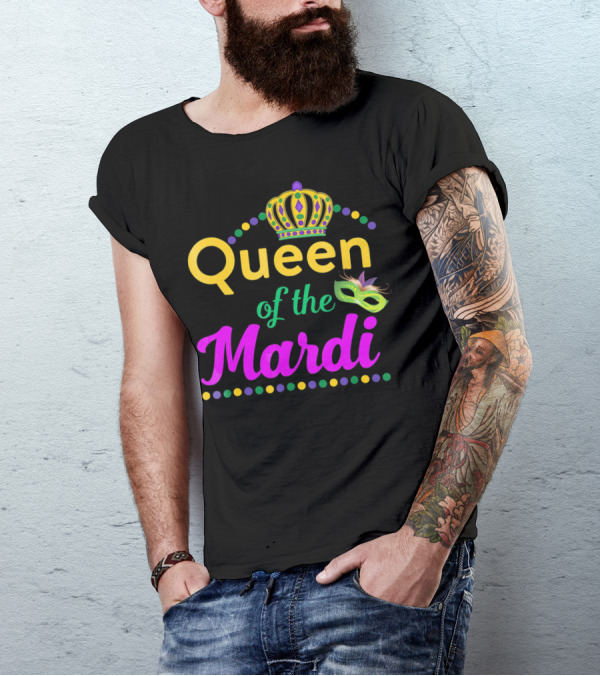 Queen Of The Mardi Gras With Crown And Mask T-Shirt