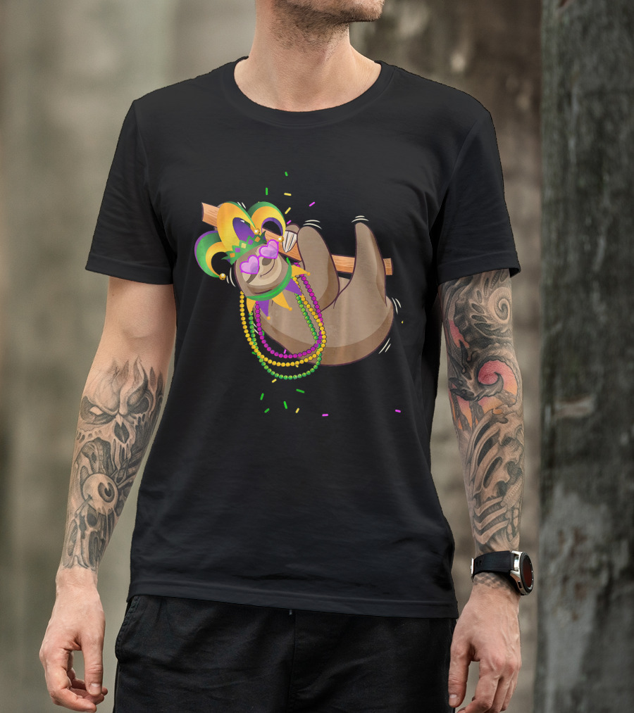 Mardi Gras Sloth Wearing Colorful Beads And Jester Mask T-Shirt