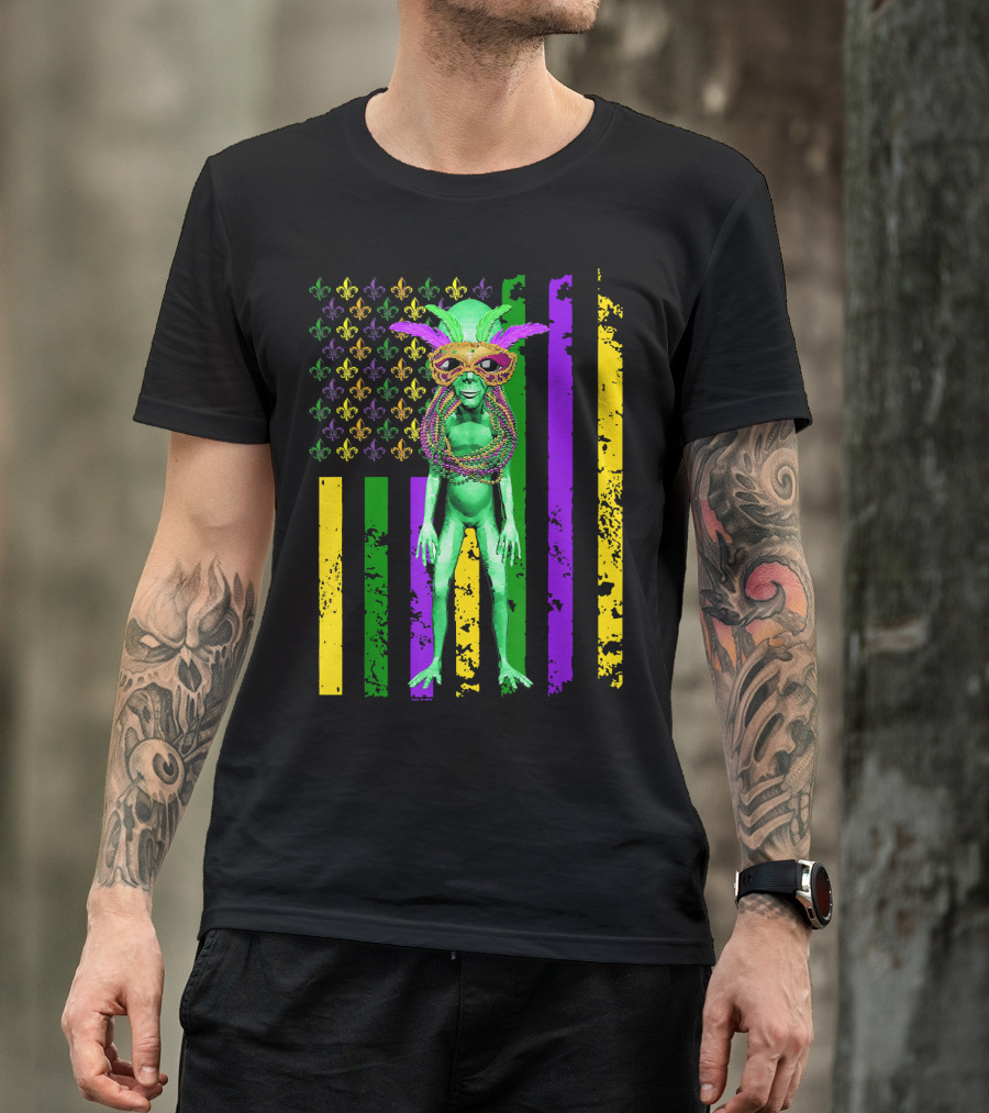 Mardi Gras Alien With Beads And Mask On American Flag T-Shirt