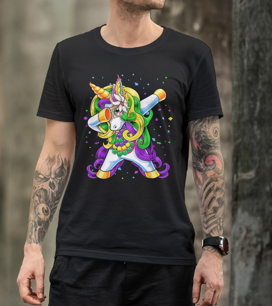 Dabbing Unicorn Mardi Gras Beads With Colorful Confetti T-Shirt