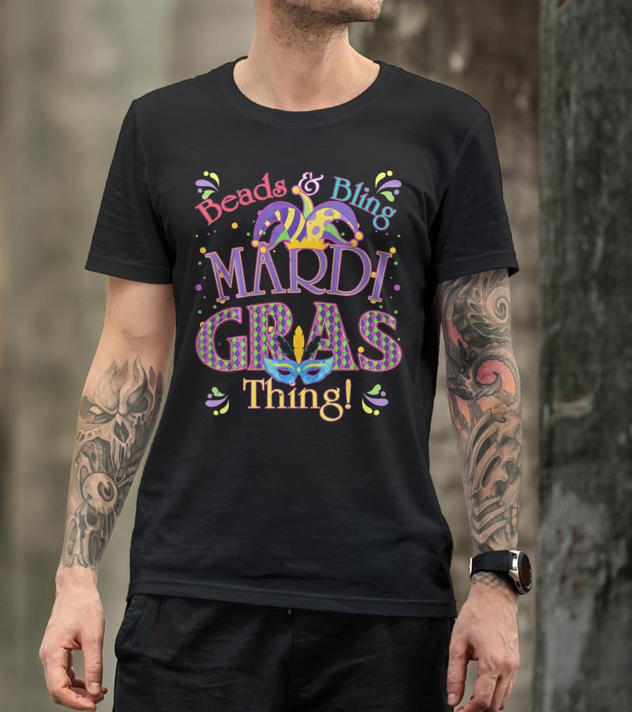 Beads And Bling Mardi Gras Thing Jester Hat Mask Confetti T-Shirt