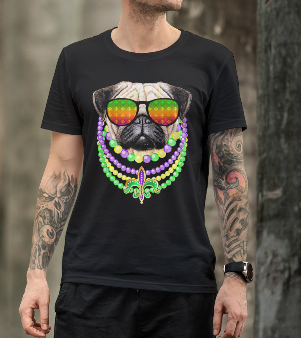 Pug With Beads And Sunglasses Fleur-de-Lis Mardi Gras T-Shirt