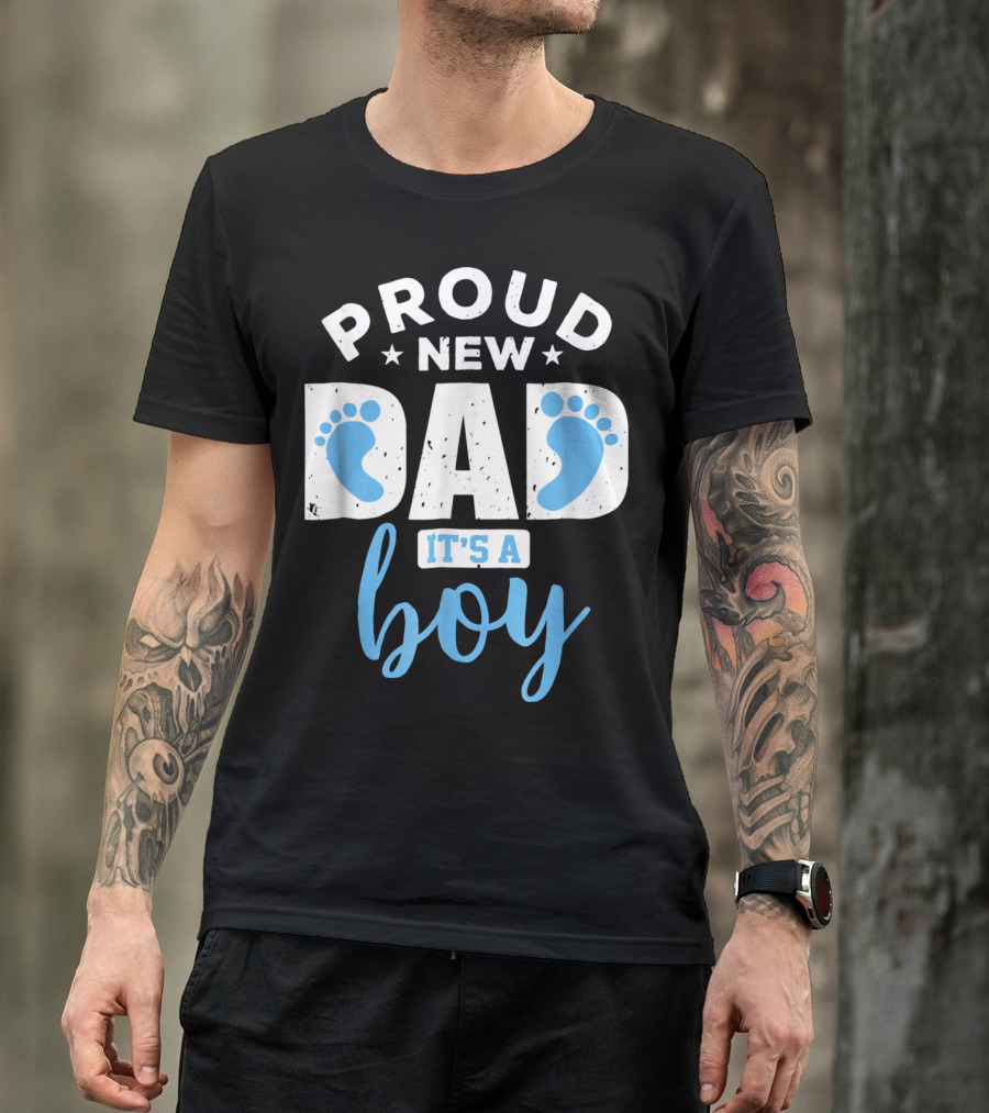 Proud New Dad It's A Boy Blue Footprints T-Shirt
