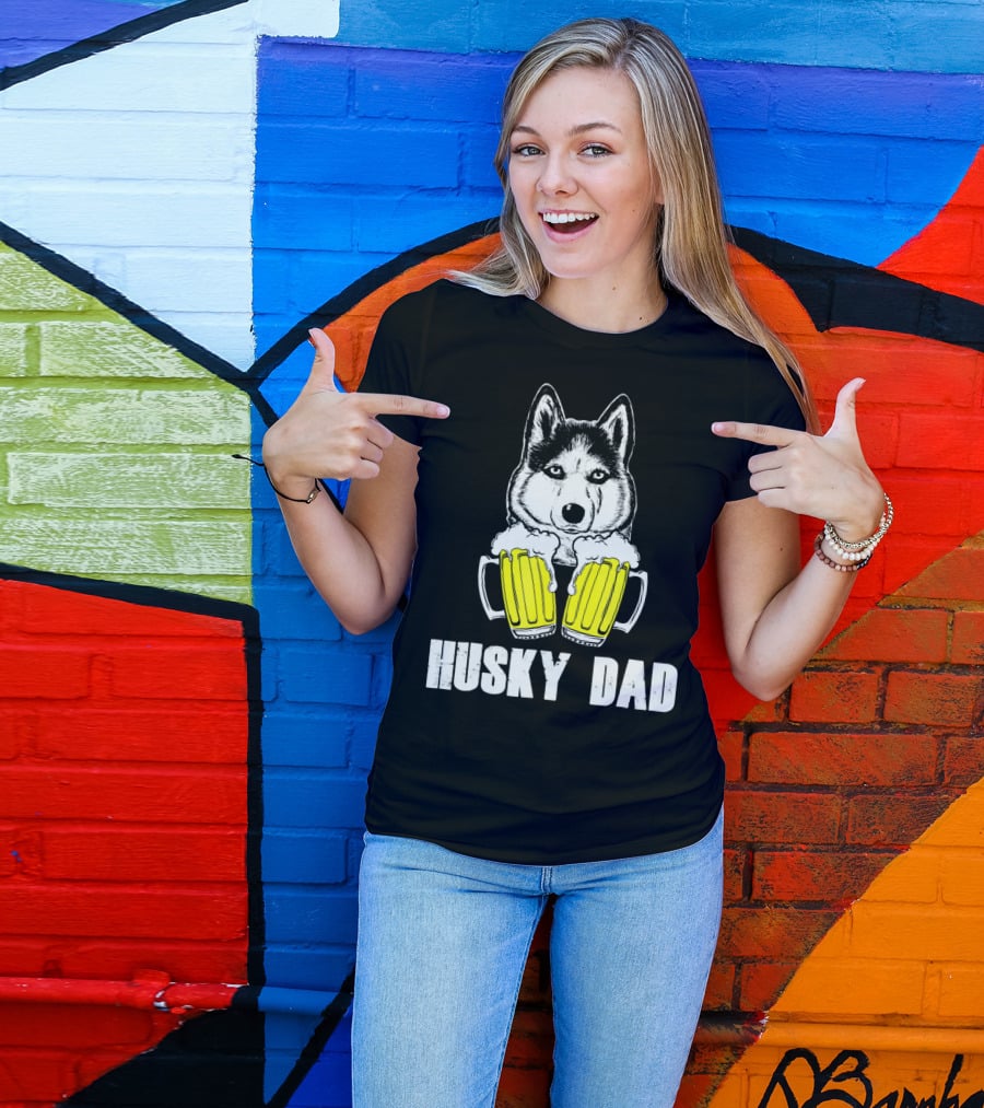 Husky Dad Funny Beer Day With Yellow Beer Mugs T-Shirt