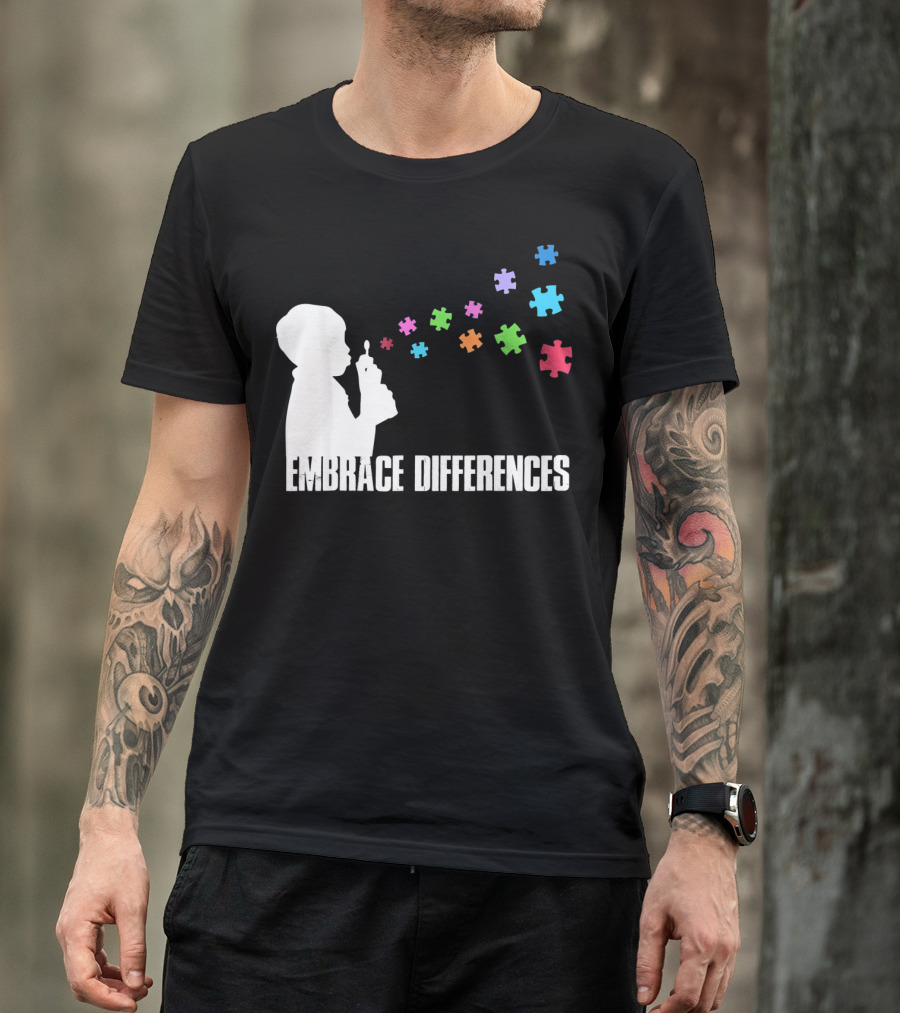 Embrace Differences Support Auti Autism Puzzle Pieces Bubbles T-Shirt