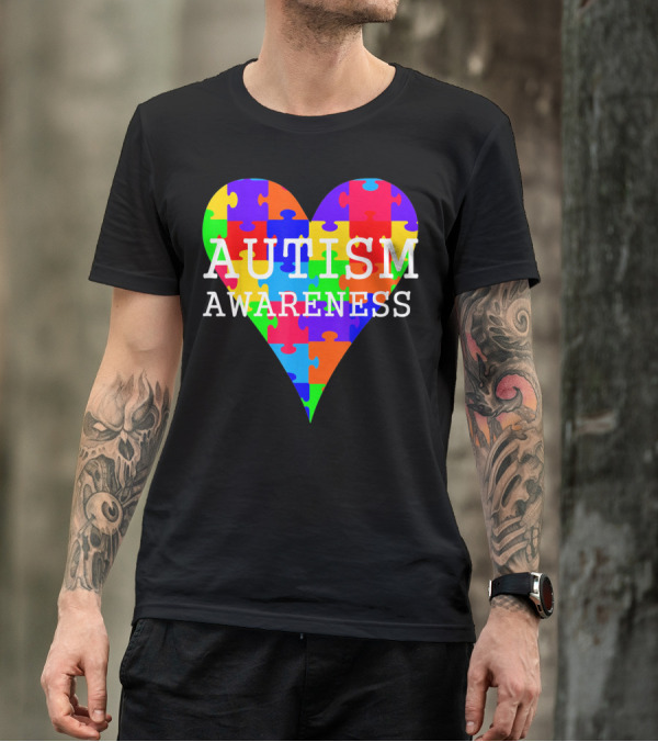 AUTISM AWARENESS PUZZLE HEART RAINBOW T-Shirt