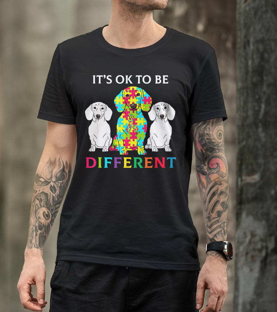 IT'S OK TO BE DIFFERENT DACHSHUND DOG AUTISM PUZZLE COLORFUL T-Shirt