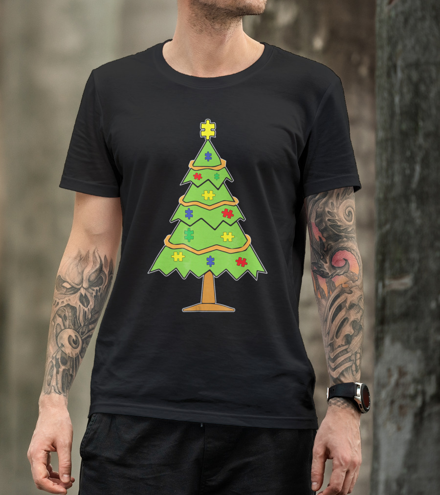 Autism Awareness Christmas Tree With Colorful Puzzle Pieces T-Shirt