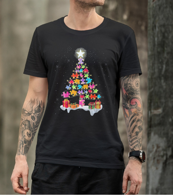 Autism Awareness Christmas Puzzle Piece Tree With Star And Gifts T-Shirt