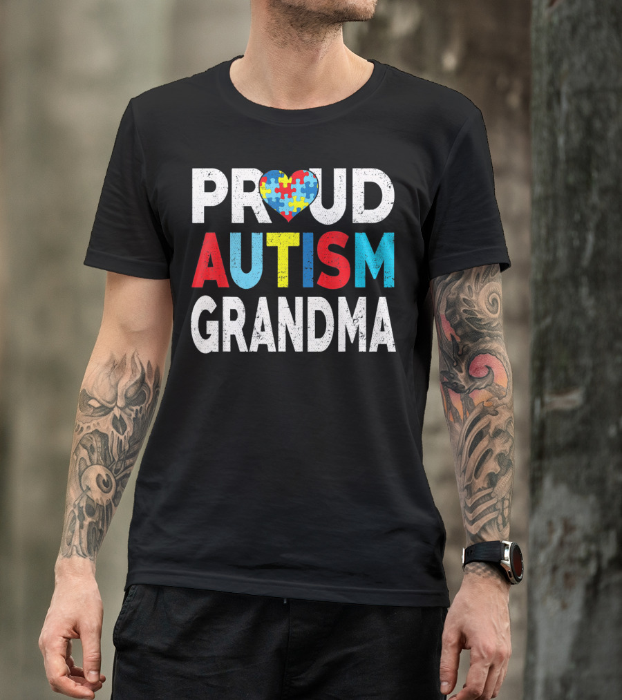 Proud Autism Grandma Heart Puzzle Love T-Shirt