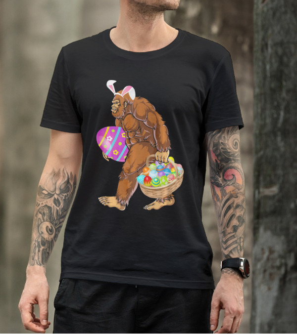 Bigfoot Easter Egg Hunt With Bunny Ears And Basket T-Shirt