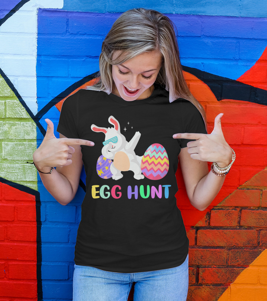 Easter Bunny Dabbing Egg Hunt Funny Easter T-Shirt