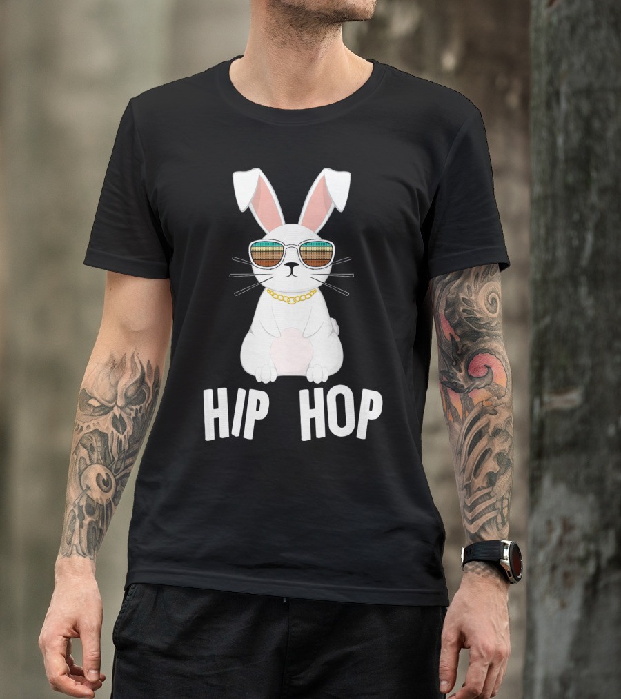 Hip Hop Bunny With Sunglasses And Gold Chain T-Shirt