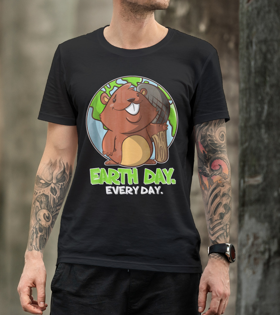 Earth Day Every Day Cute Beaver And Planet T-Shirt