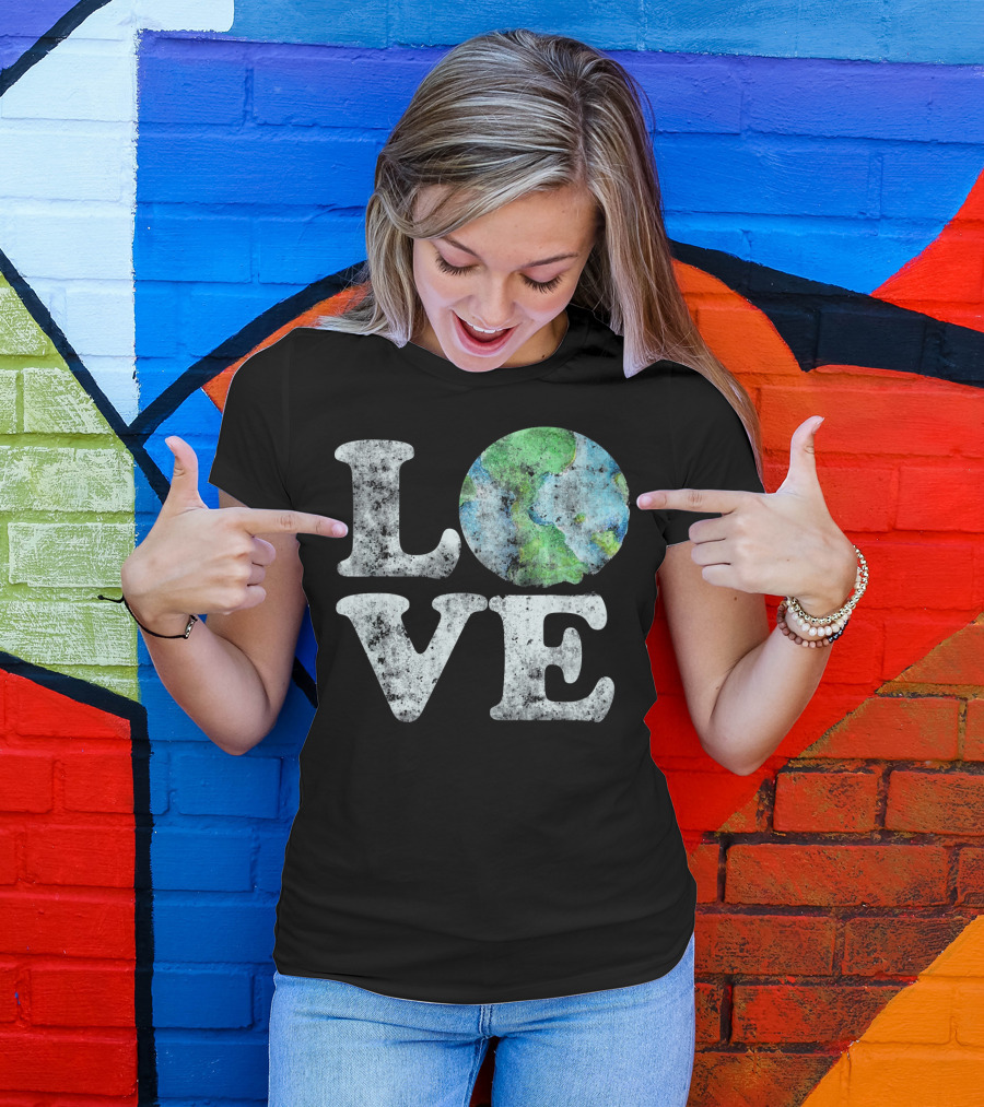 VINTAGE LOVE Your Mother Earth Planet Circle T-Shirt
