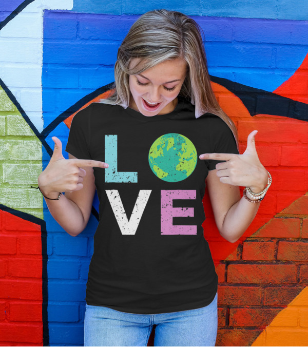 LOVE Earth Day With Globe Vin Earth T-Shirt