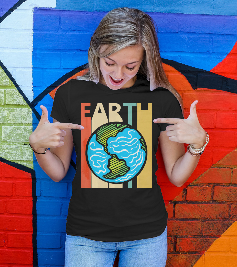 Earth Vintage Retro Planet Earth Astronomy T-Shirt