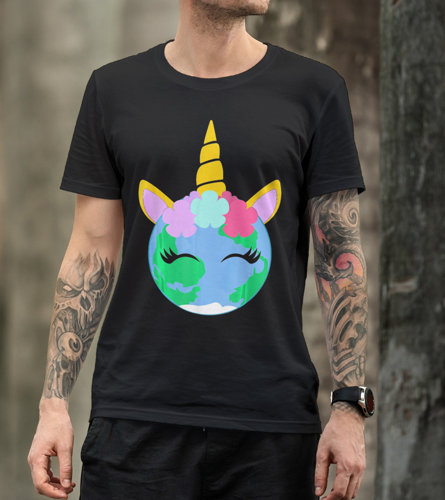 Unicorn Earth Cute Unicorn Face Earth With Flowers And Horn T-Shirt