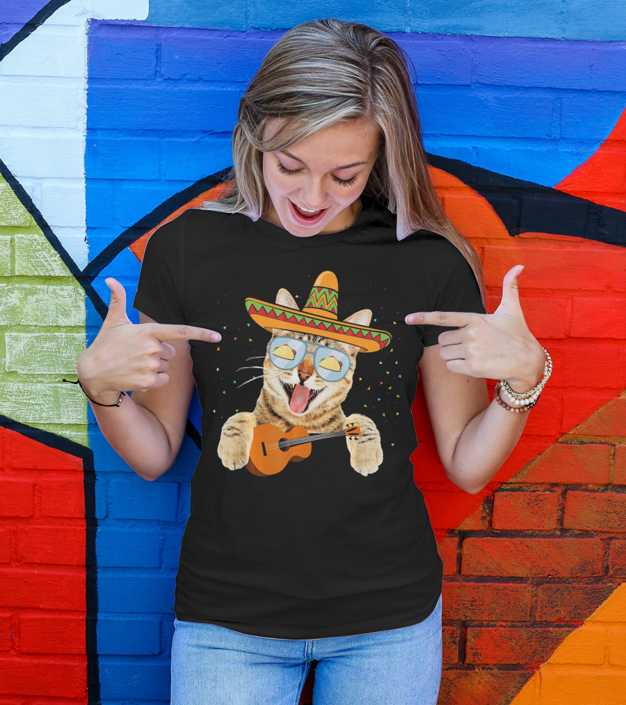 Cinco De Mayo Cat With Sombrero And Guitar T-Shirt