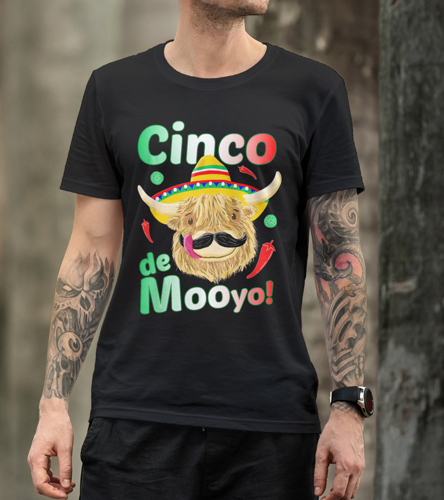 Cinco De Mooyo Scottish Highland Cow Fiesta T-Shirt
