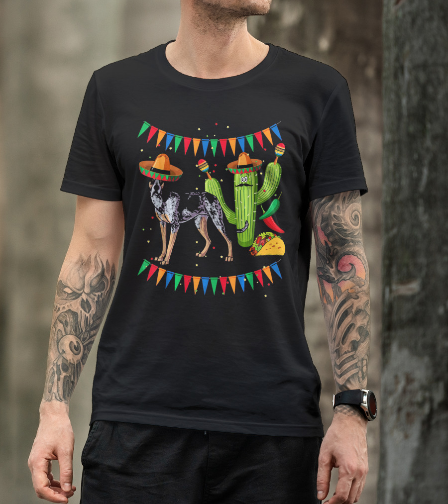 Sombrero Bluetick Coonhound Dog Cactus Fiesta Mexico Taco Fiesta Flags T-Shirt