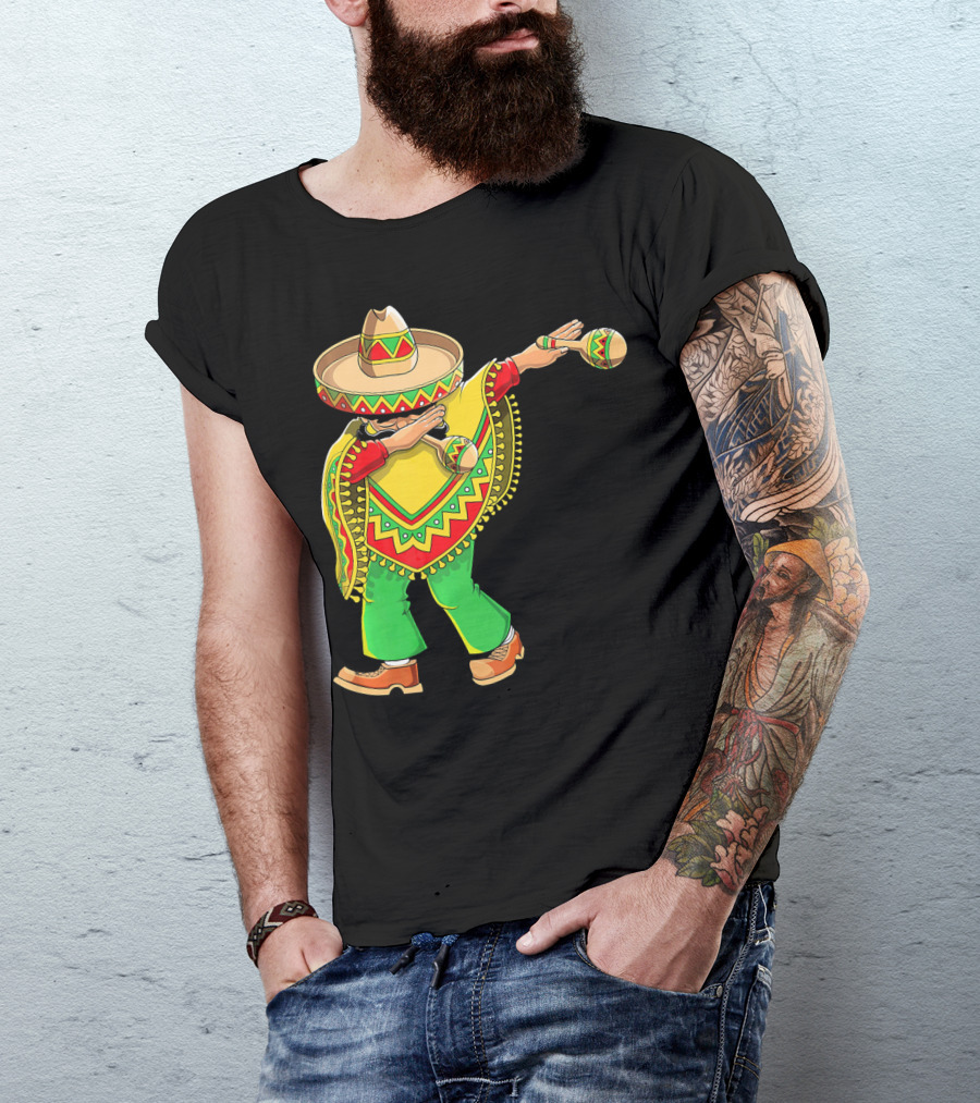 Dabbing Sombrero And Poncho With Maracas Fun T-Shirt