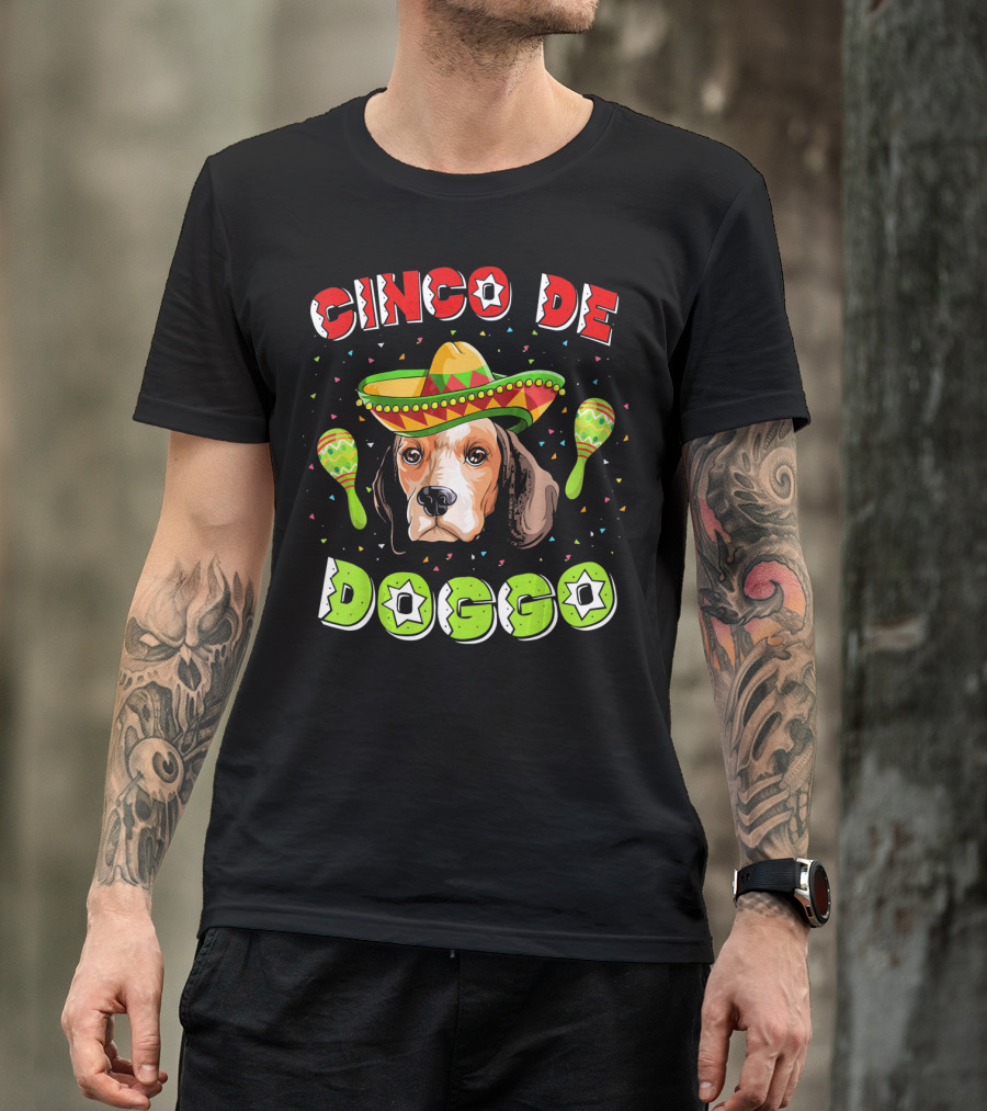 Cinco De Doggo Beagle Fiesta Sombrero Maracas T-Shirt