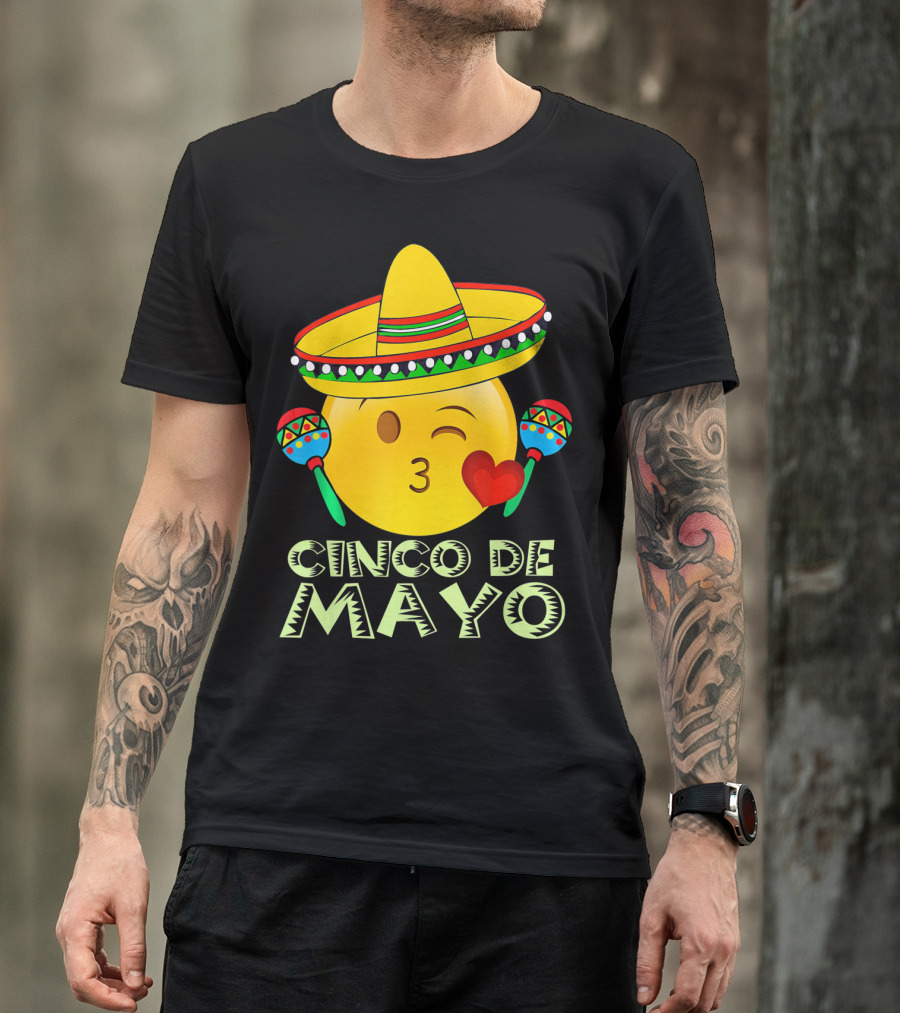 Cinco De Mayo Emoji Sombrero Maracas Kids Women Kisses T-Shirt
