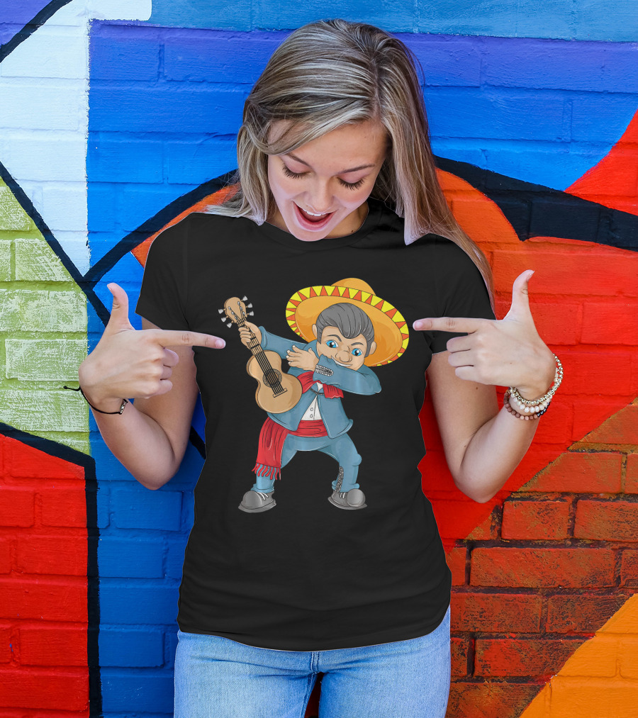 Mariachi Guitar Dabbing Cinco De Mayo T-Shirt