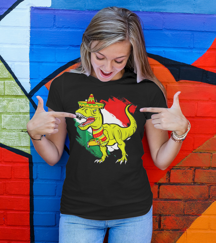 Tacosaurus Rex Sombrero Mexican Flag Cinco De Mayo Mexican Pride T-Shirt