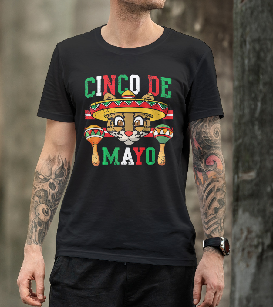 Cinco De Mayo Ocelot Cat Sombrero Maracas Festive T-Shirt