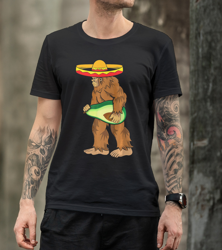 Bigfoot Sombrero Avocado Cinco De Mayo T-Shirt