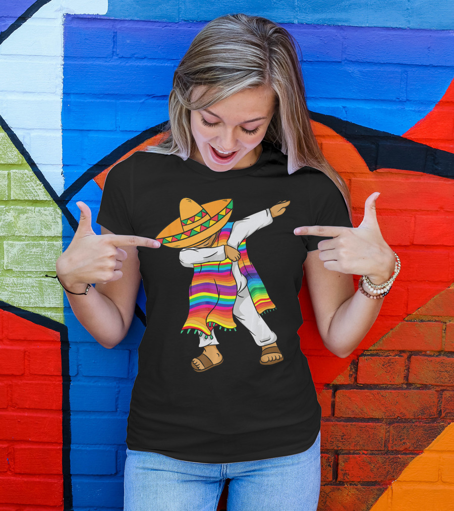 Dabbing Mexican Poncho Cinco De Mayo T-Shirt