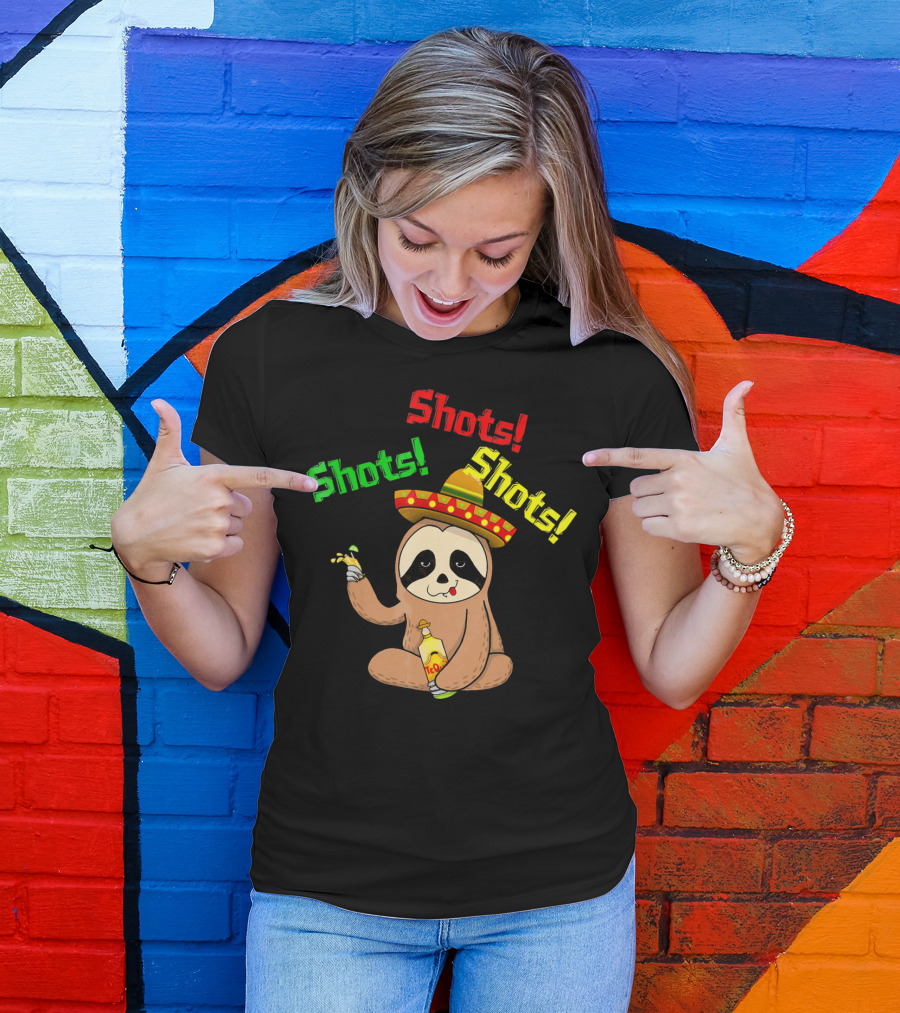 Cinco De Mayo Sloth Shots Tequila Sombrero T-Shirt