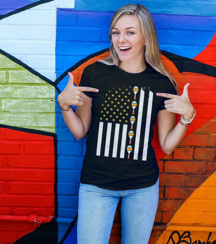Cinco De Mayo Vintage American Flag With Maracas T-Shirt