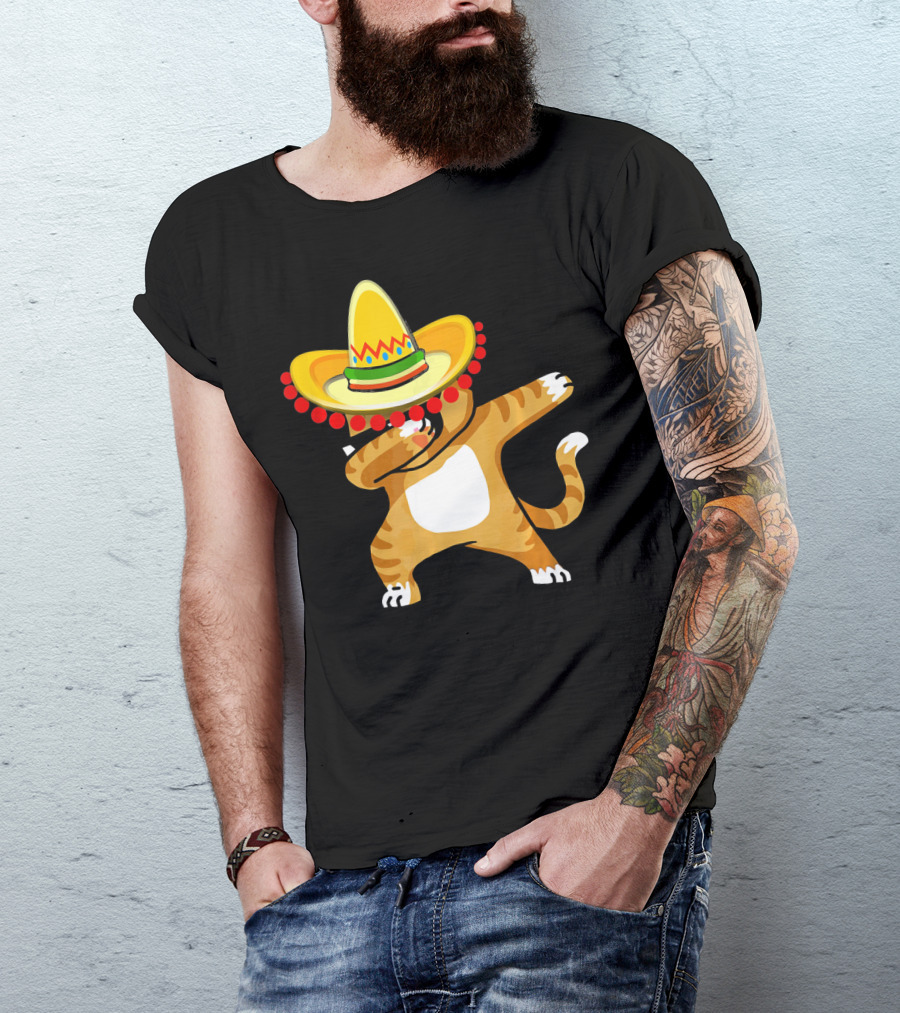 Cinco De Mayo Cat Dabbing Sombrero Fun T-Shirt