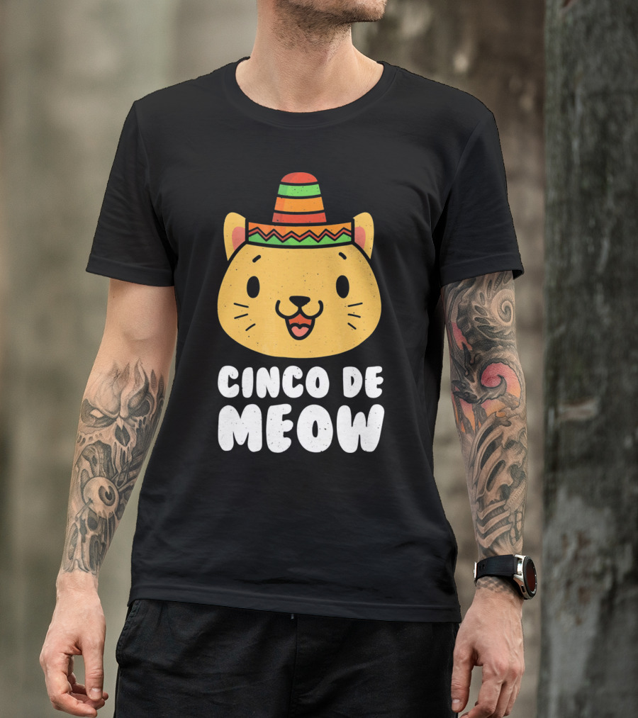 Cinco De Meow Funny Cat With Sombrero Cinco De Mayo T-Shirt