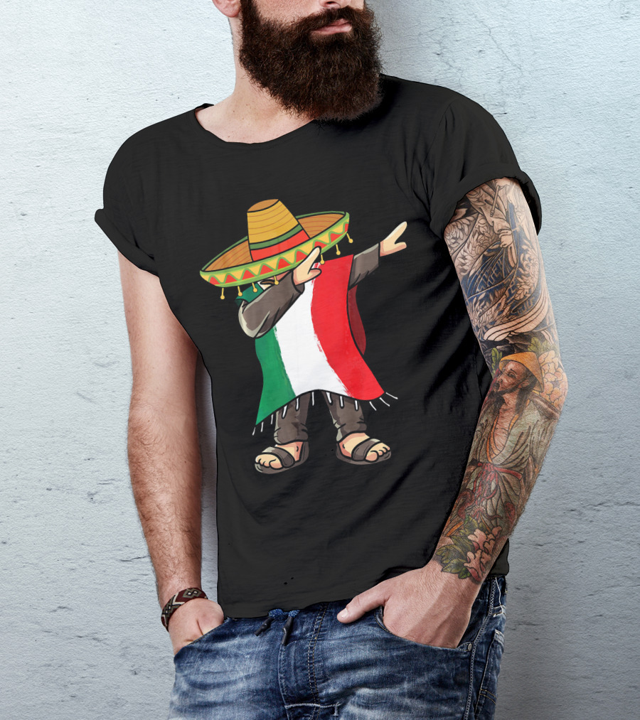 Mexican Flag Poncho Man Dabbing Cinco De Mayo Sombrero T-Shirt