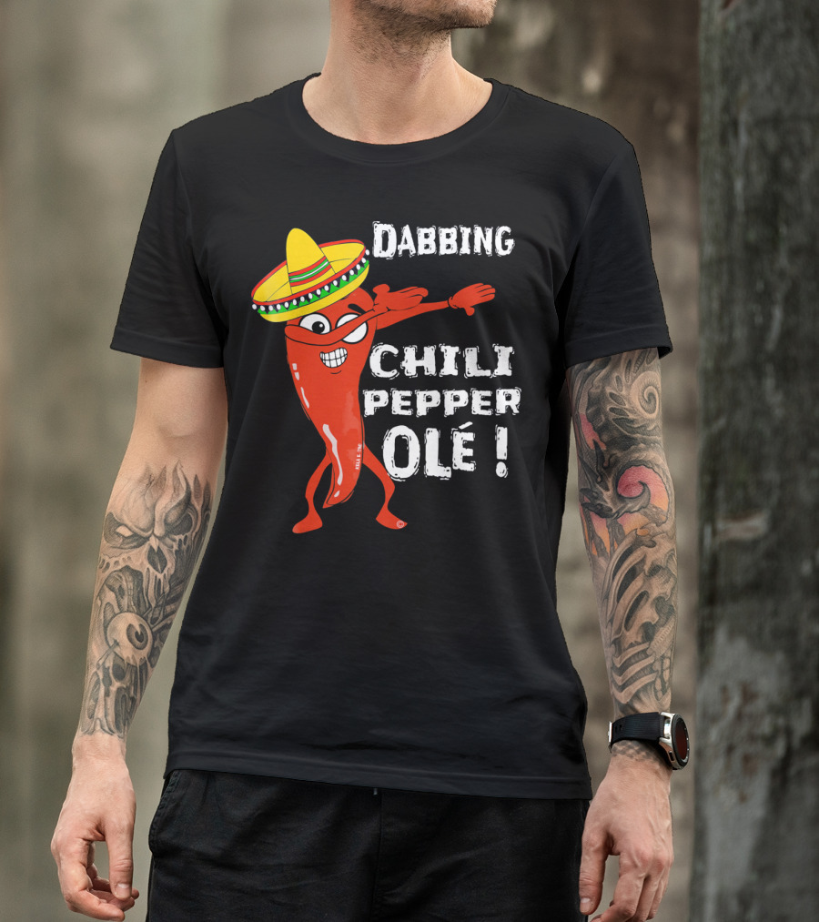 Dabbing Chili Pepper Olé Cinco With Sombrero T-Shirt