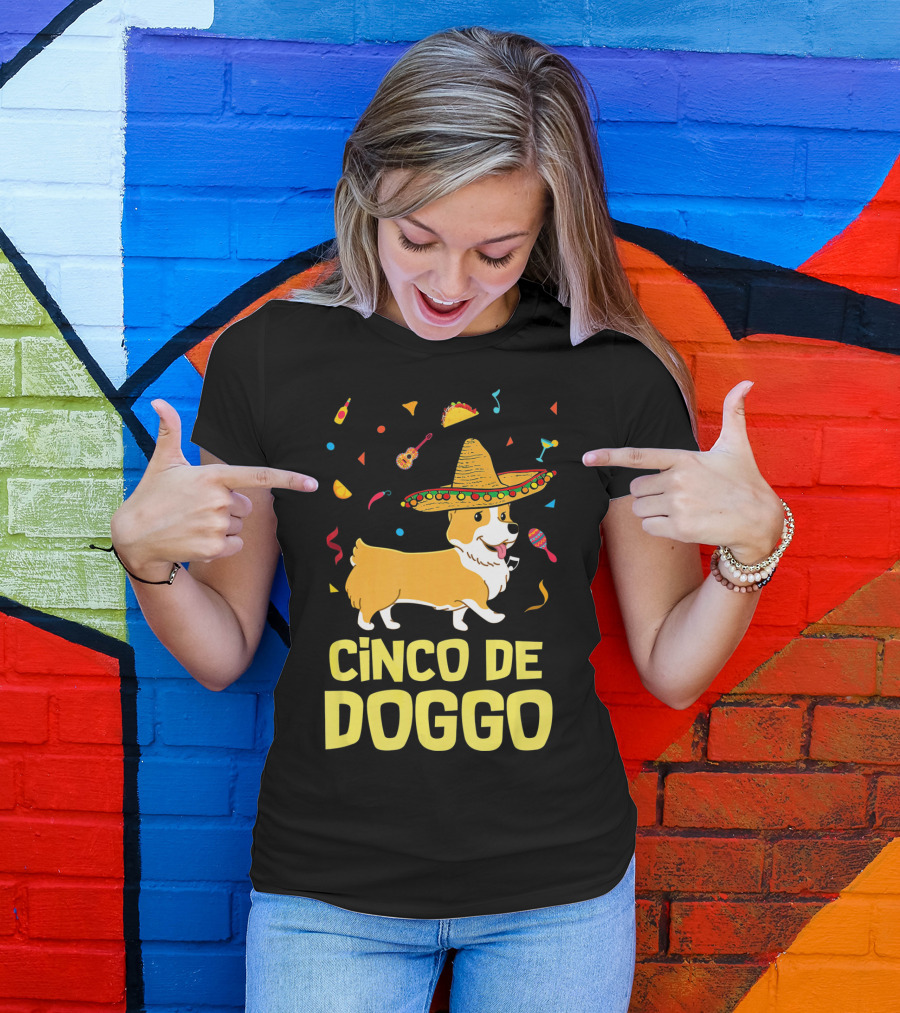 Cinco De Doggo Funny Taco Sombrero Corgi T-Shirt