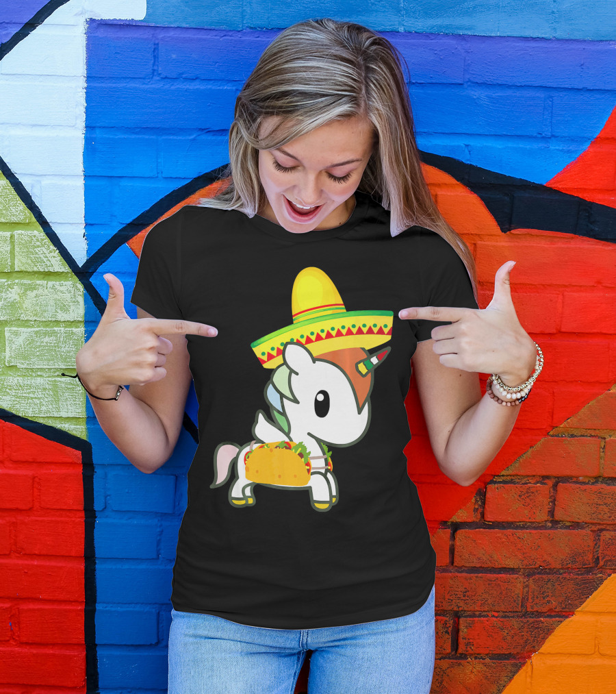 Chibi Cinco De Mayo Unicorn Wearing Sombrero Taco T-Shirt