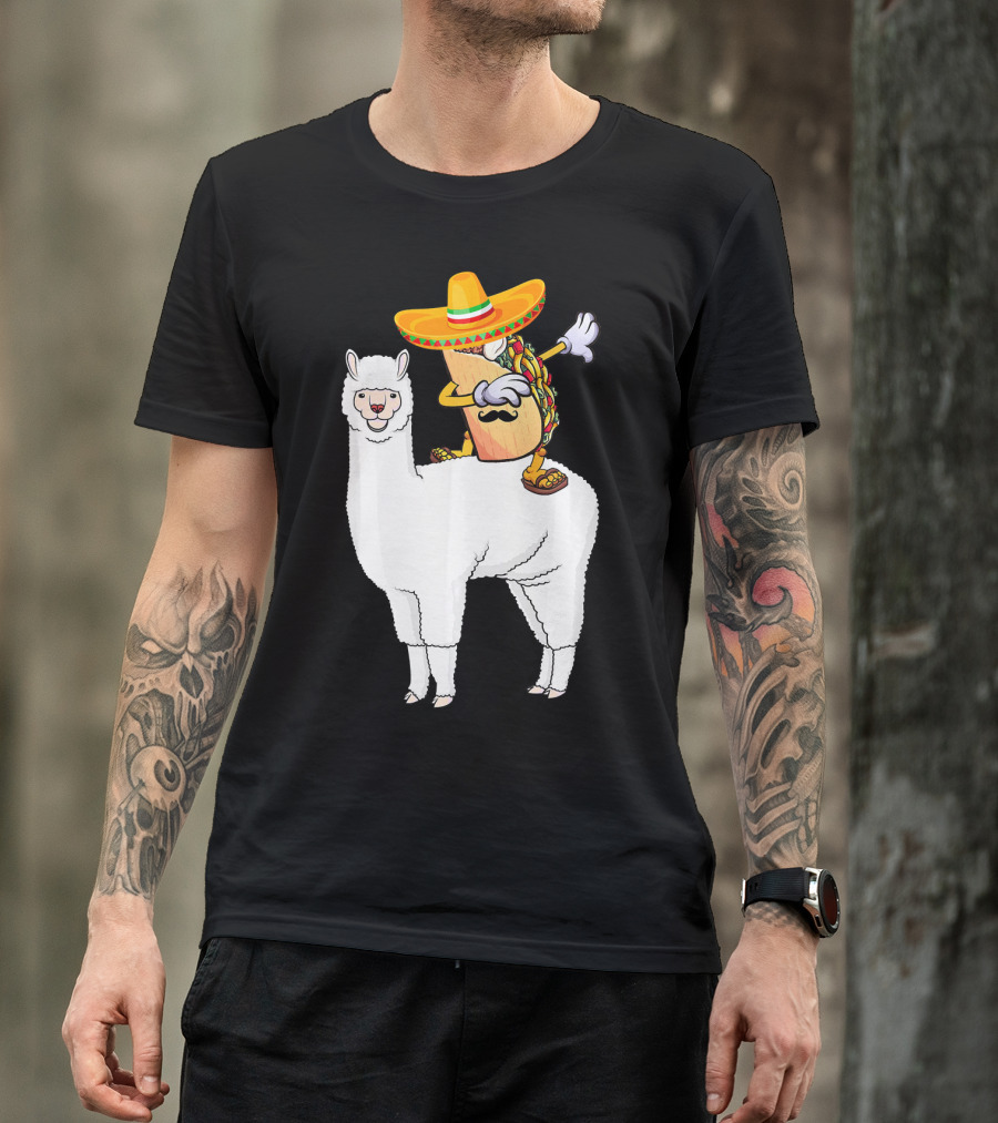 Dabbing Taco With Sombrero On Llama T-Shirt