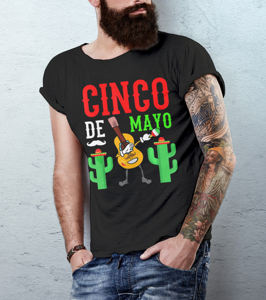 Cinco De Mayo Dabbing Guitar With Cactus And Mustache T-Shirt
