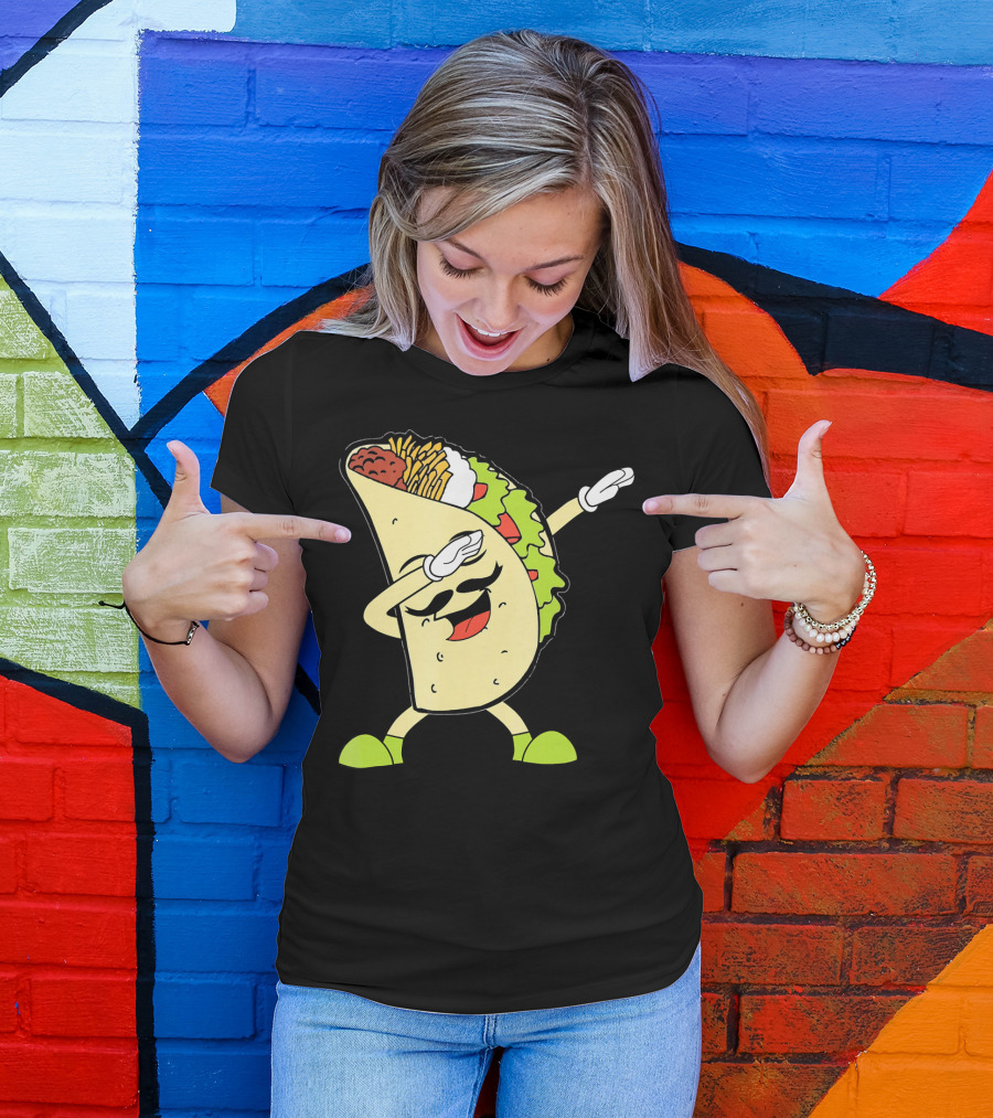 Dabbing Taco With Lettuce And Cheese For Taco Tuesday Or Cinco De Mayo T-Shirt