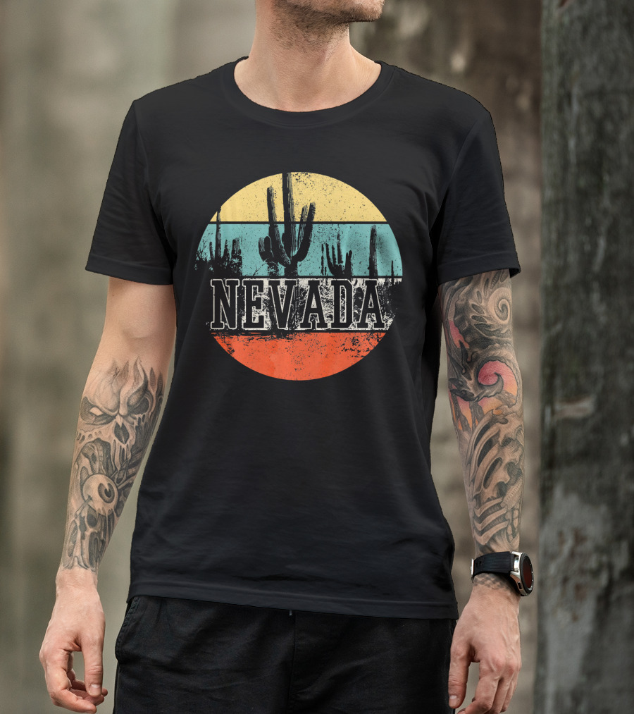 Nevada USA Cactus Desert Vintage Sunset T-Shirt