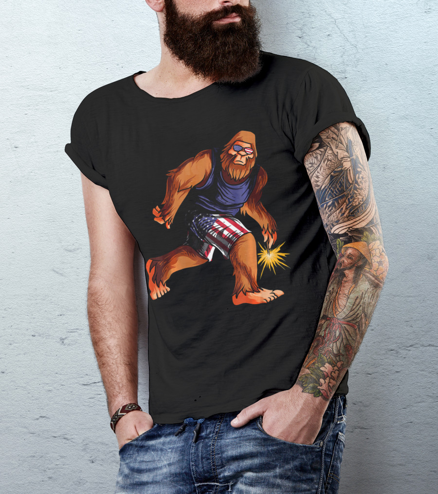 Bigfoot In American Flag Shorts With Fourth Of July Sparkler T-Shirt