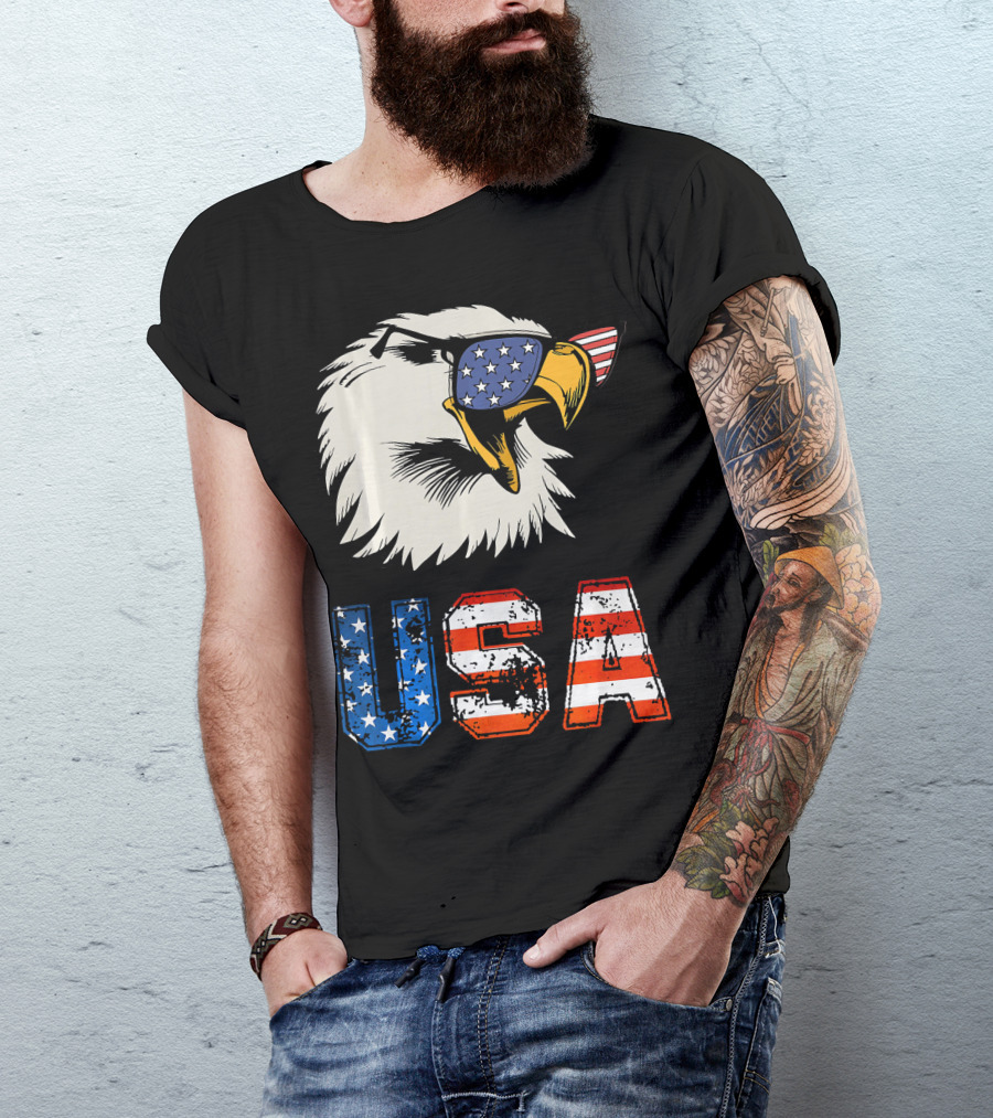 USA Patriotic Eagle American Eagle Flag Sunglasses T-Shirt